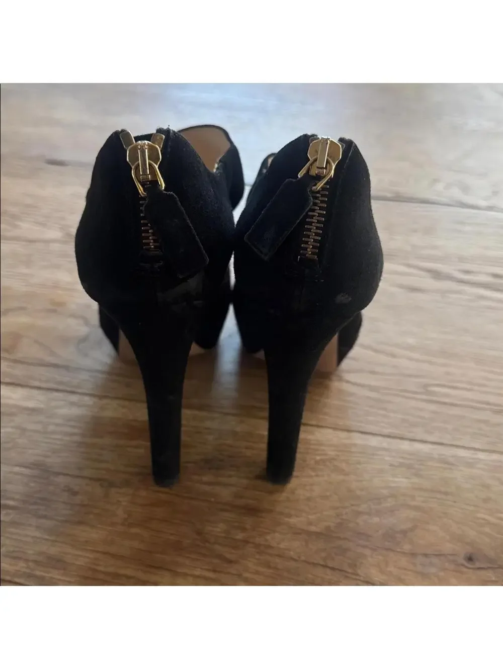 Prada high heels black suede size 35 1/2